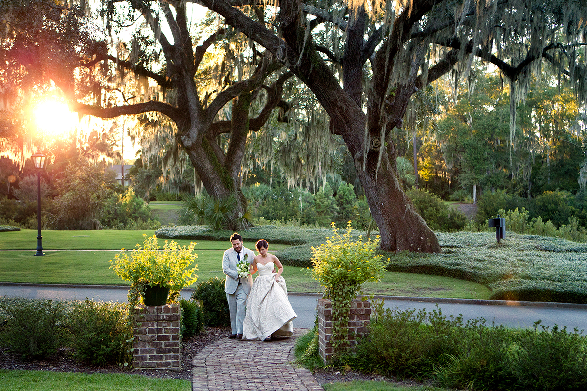 Couple Getting Married at Palmetto Bluff